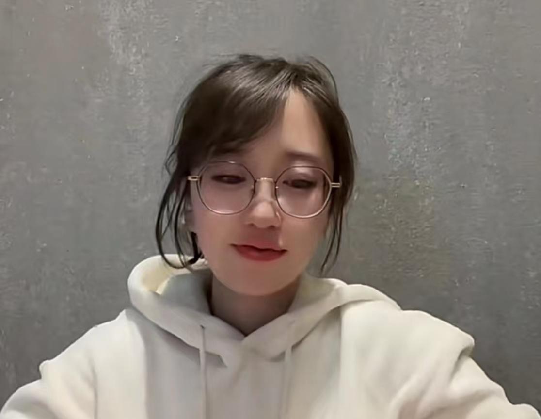 30岁女性住家保姆多少钱,北京90后女孩成住家保姆月薪1万5