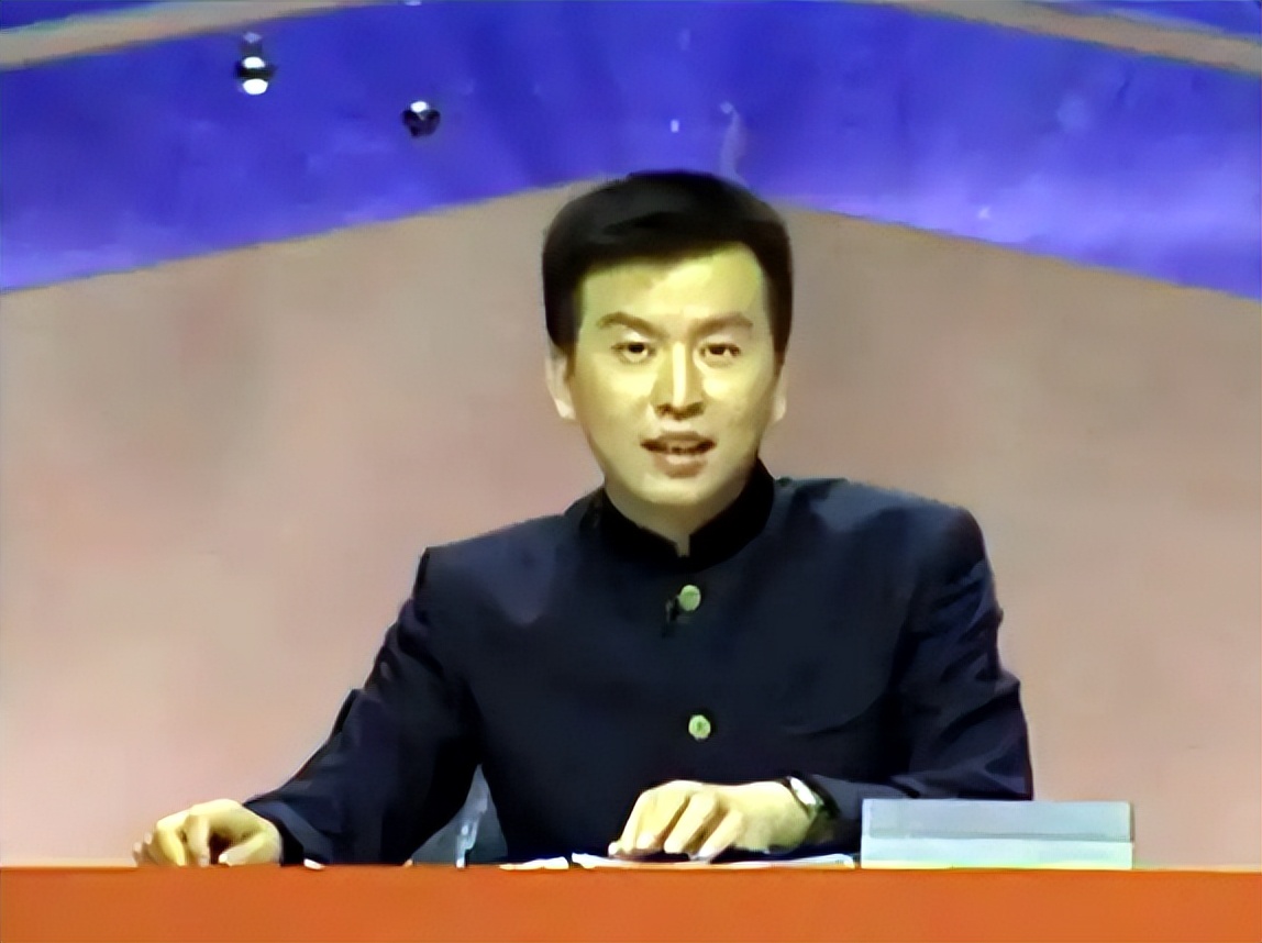 央视名嘴张泽群母亲瘫痪,张泽群母亲去世