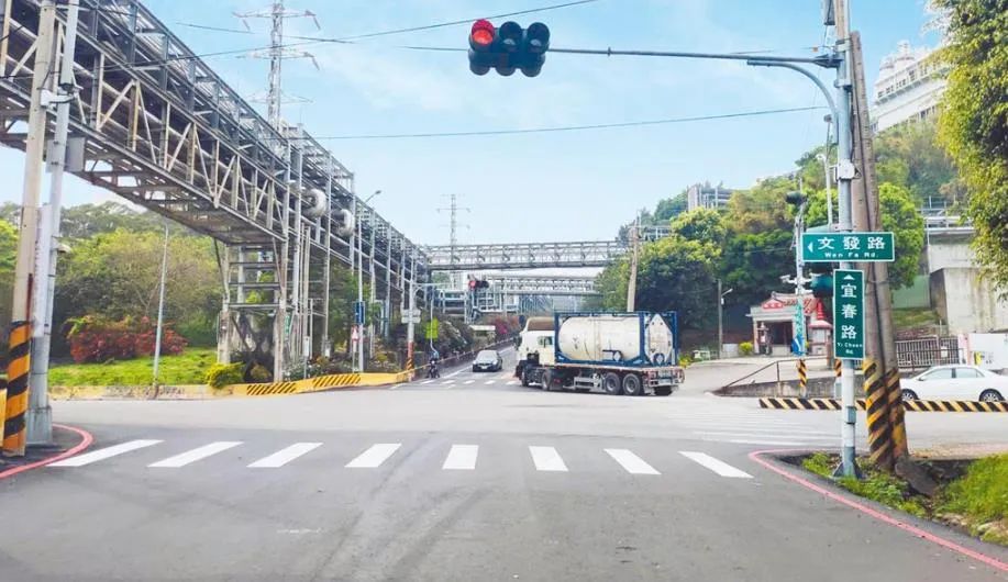 三人合伙，74年世代接班不分家，催生了台湾第三、第十二富豪