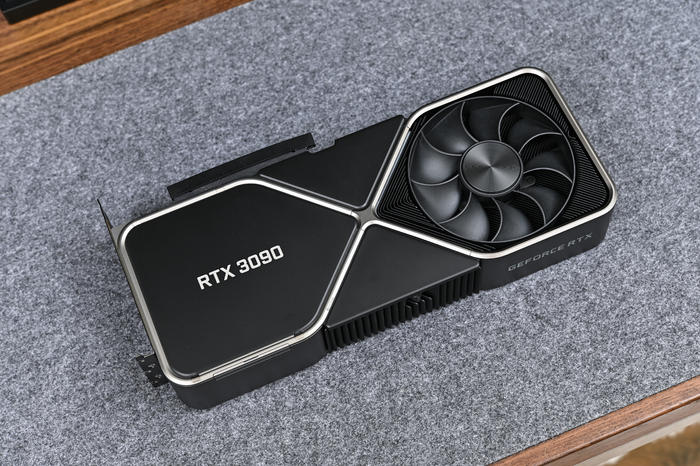 九州风神ch560数显机箱搭配,rogz690-e功率