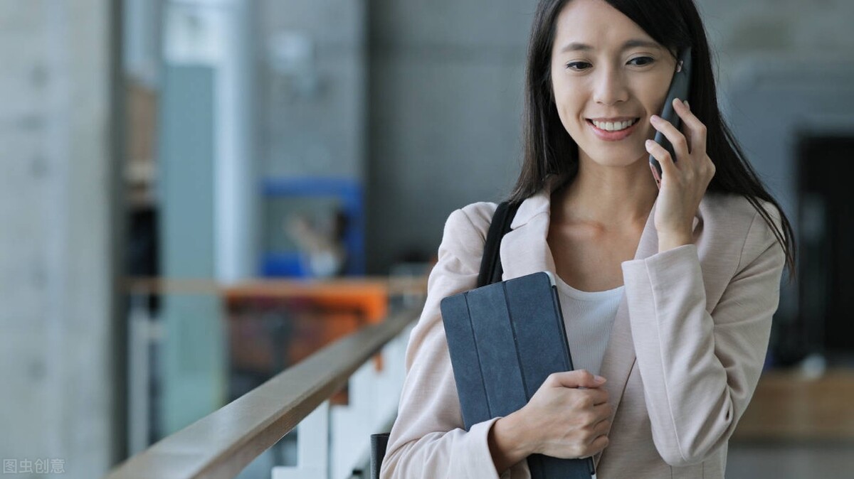 朋友遇到烦恼,朋友遇到难事了怎么安慰