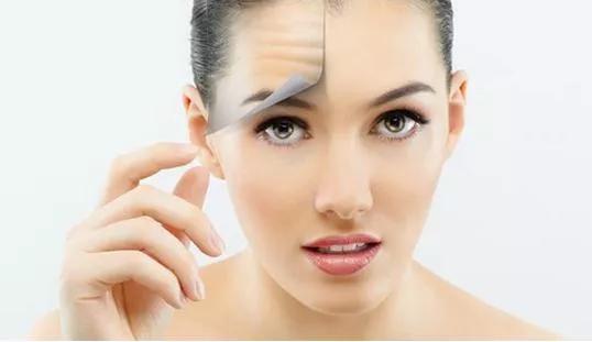 奖门人提醒：别叫“纹”题成问题，皮肤科医生教您抵抗岁月痕迹