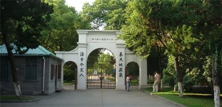软件工程专业211大学前100排名,软件工程211大学排名