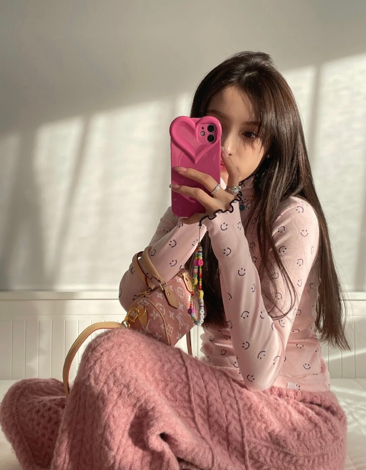 林小宅一身休闲装不失少女心,林小宅牛仔裤穿搭