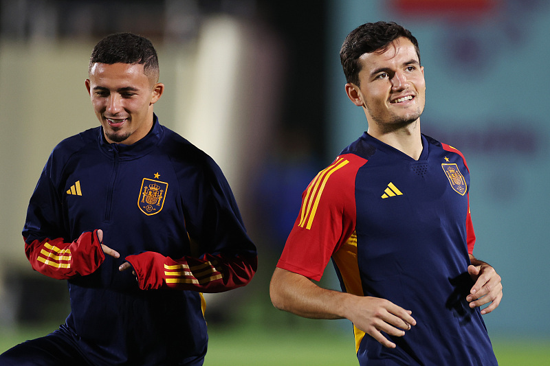 阿根廷爆冷1-2沙特最冷门纪录,沙特2-1战胜阿根廷队举国欢腾