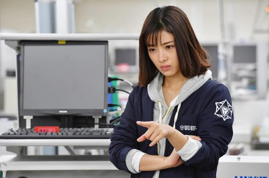 大学生该不该做兼职作文英语,哪些兼职适合大学生