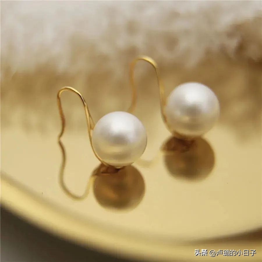 从几百涨到几万衣服品牌,从几百到几千再到几万