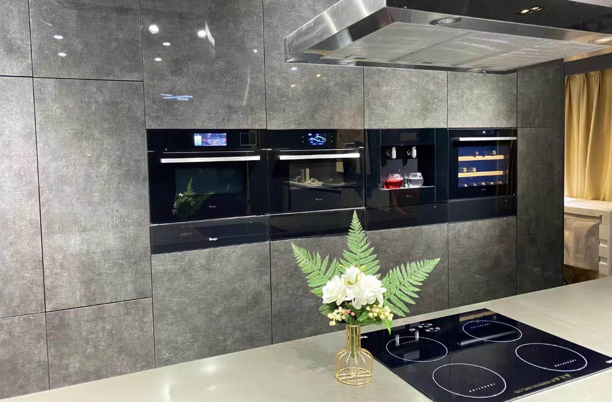 隐藏式智商税,阳台做隐藏式晾衣架是不是智商税