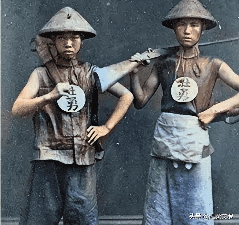 日军日记：路遇逃难的女学生，我将她的腿骨做成了锋利的*刀刺**!