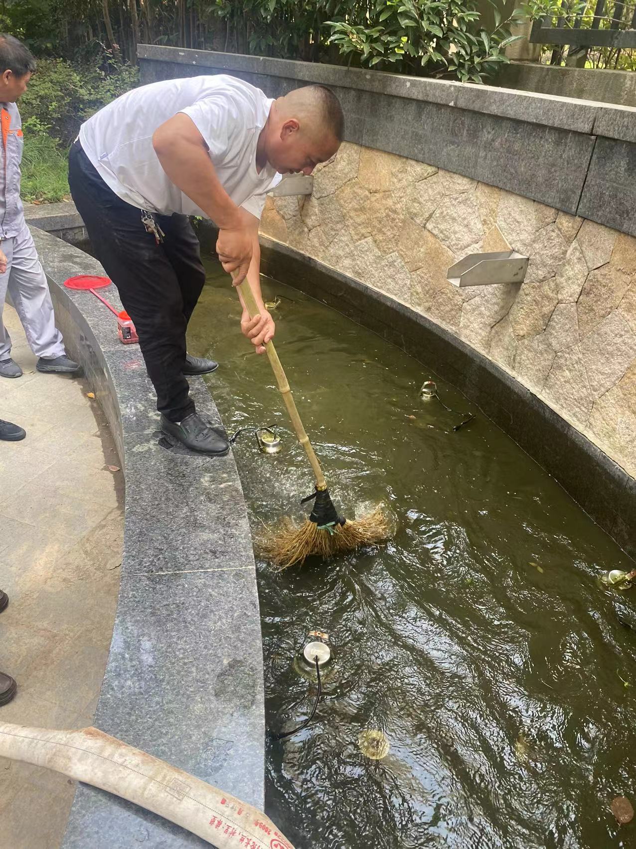 幸福荣安｜一面面锦旗背后的服务“温度”