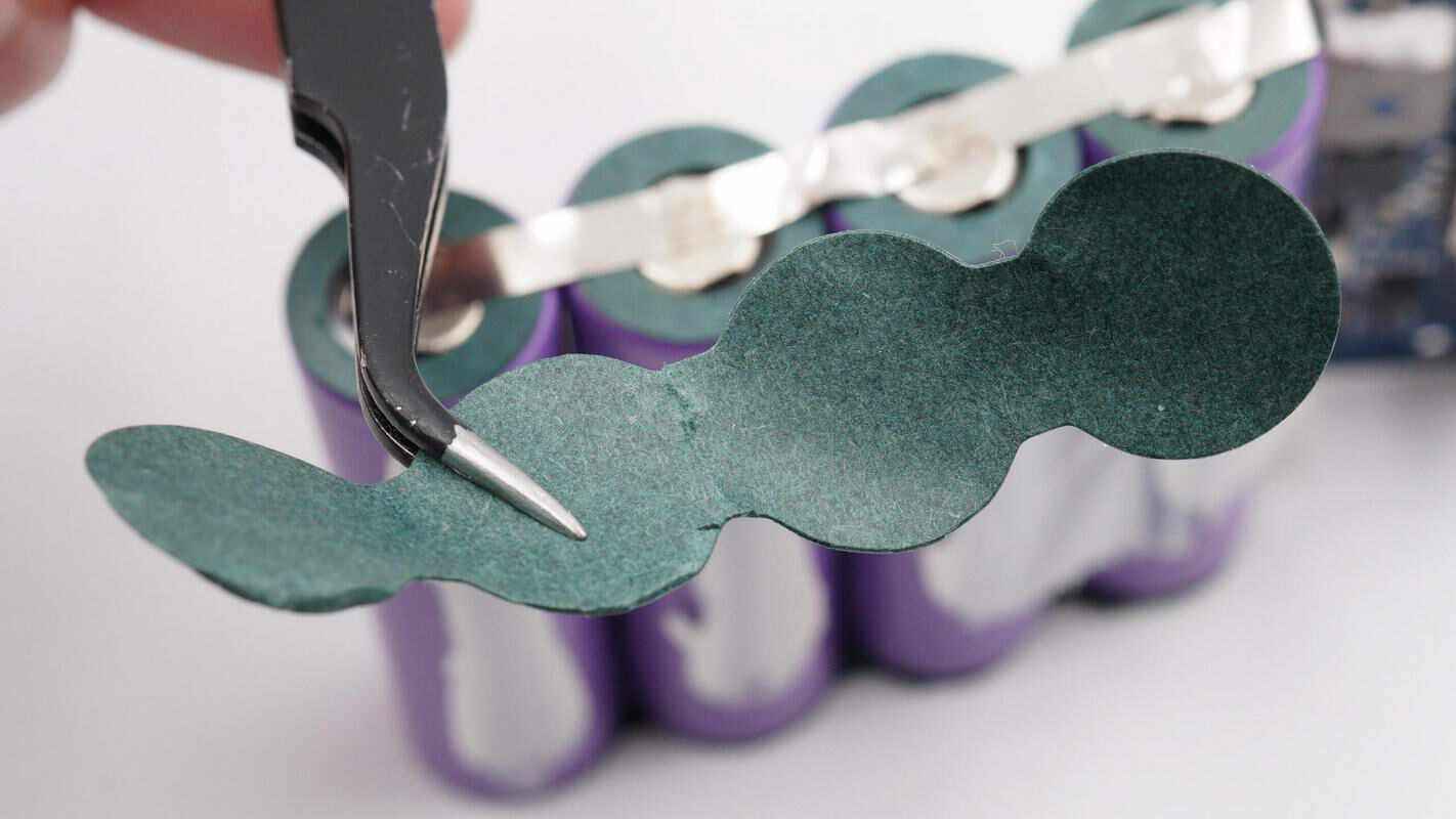 小牛充电宝拆解,小牛48v20a锂电充电器怎么拆