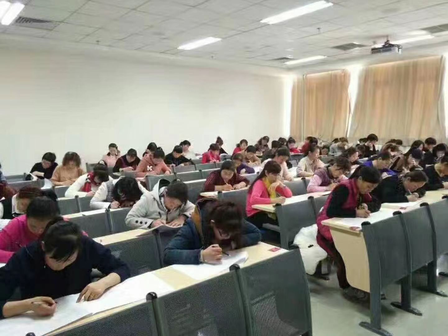 北京当月嫂哪家家政可靠,北京大兴月嫂家政培训