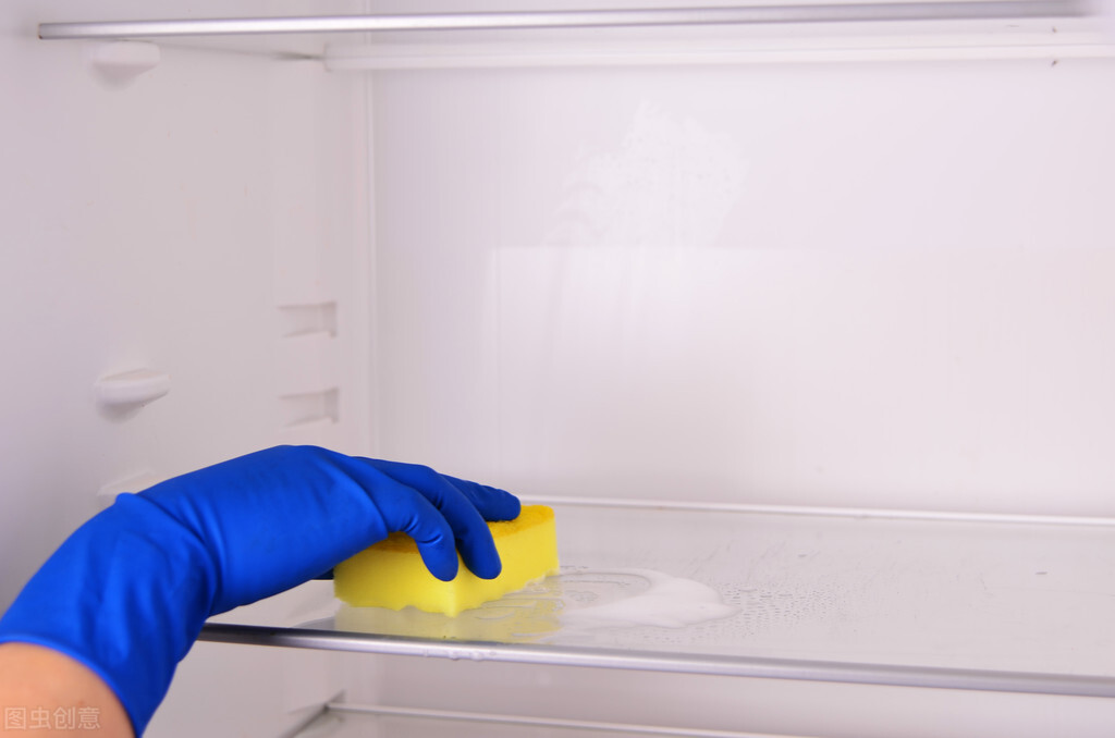 冰箱太脏了怎么洗才干净,冰箱脏了该怎么擦洗