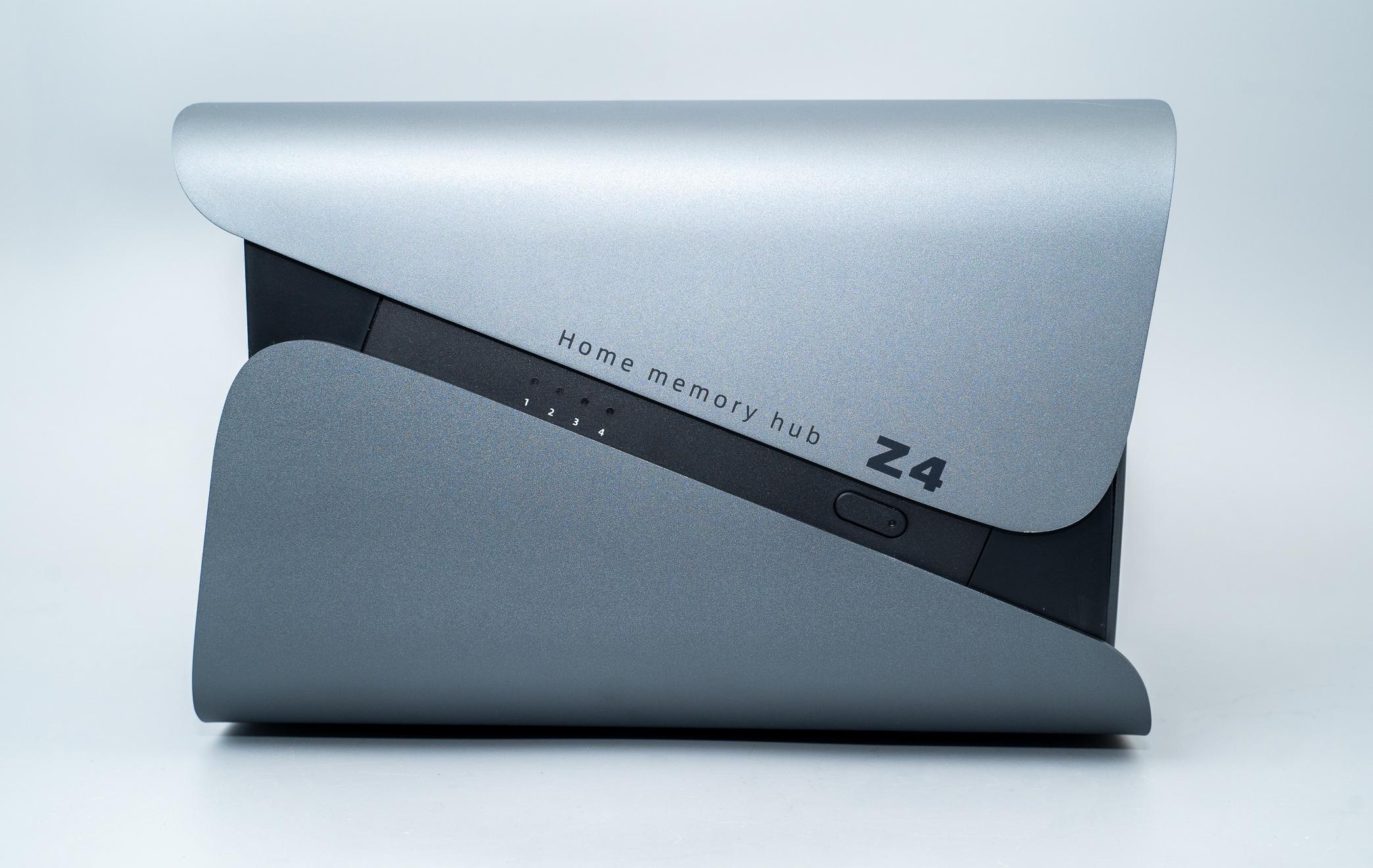 从小白走向专业：极空间新Z4开箱体验！Dcoker安装QB*载下**器教程