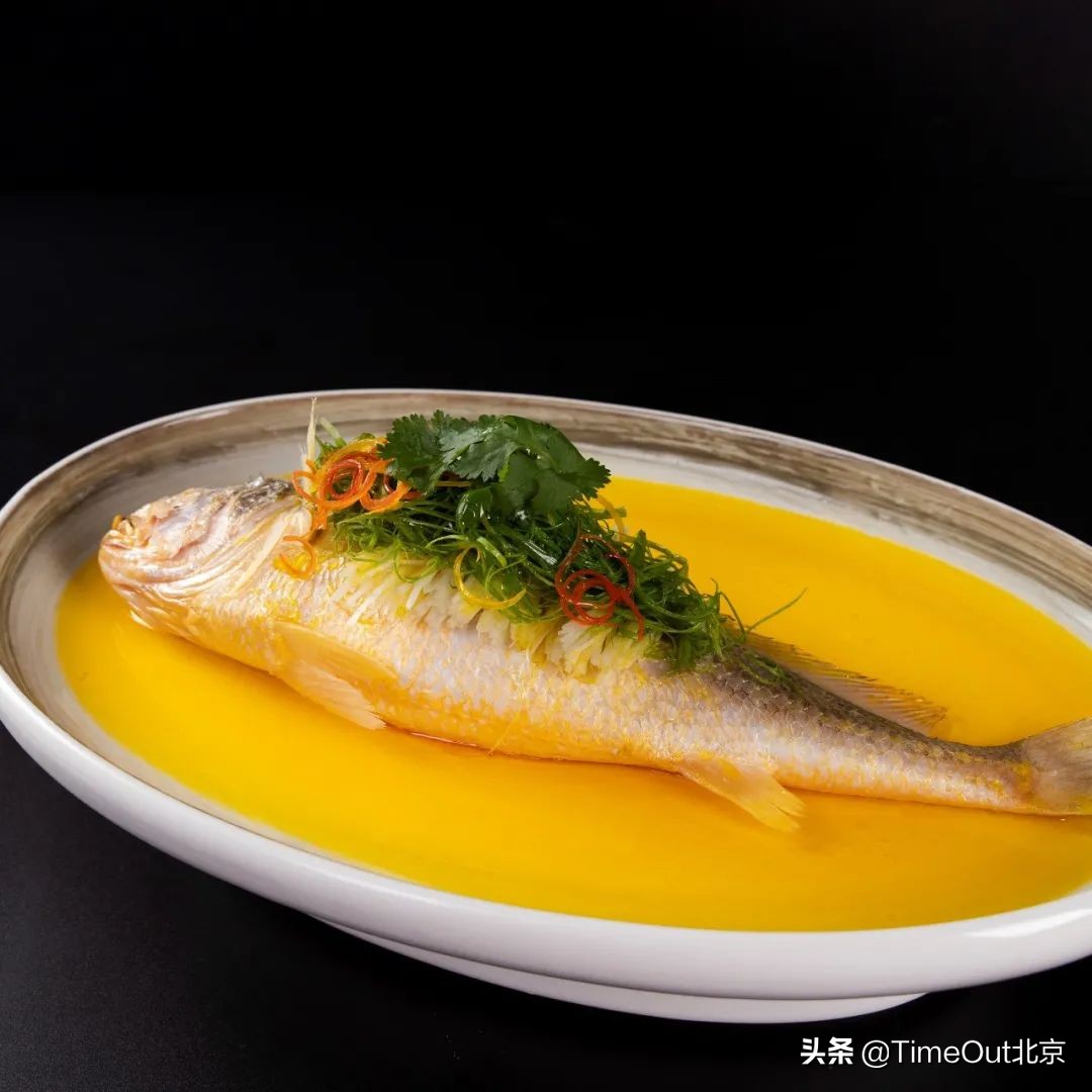 吃饱喝美幸福满溢，京城7个餐饮新消息