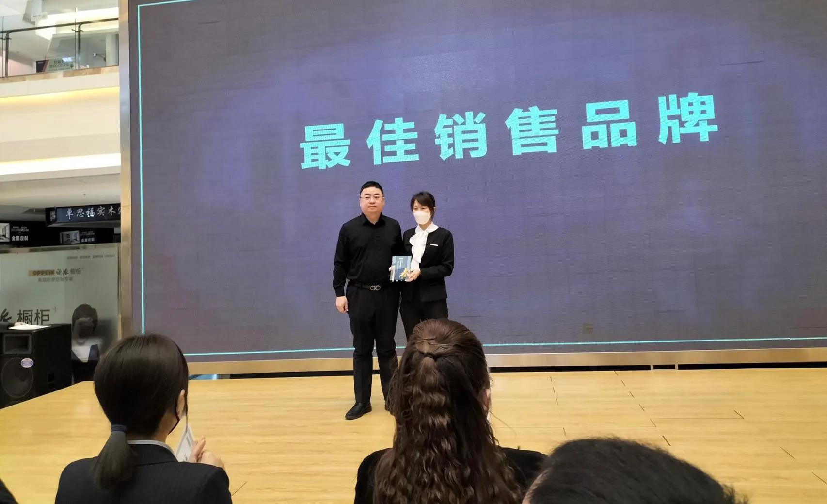 红星美凯龙店权益,红星美凯龙暖心焕新感恩回馈月