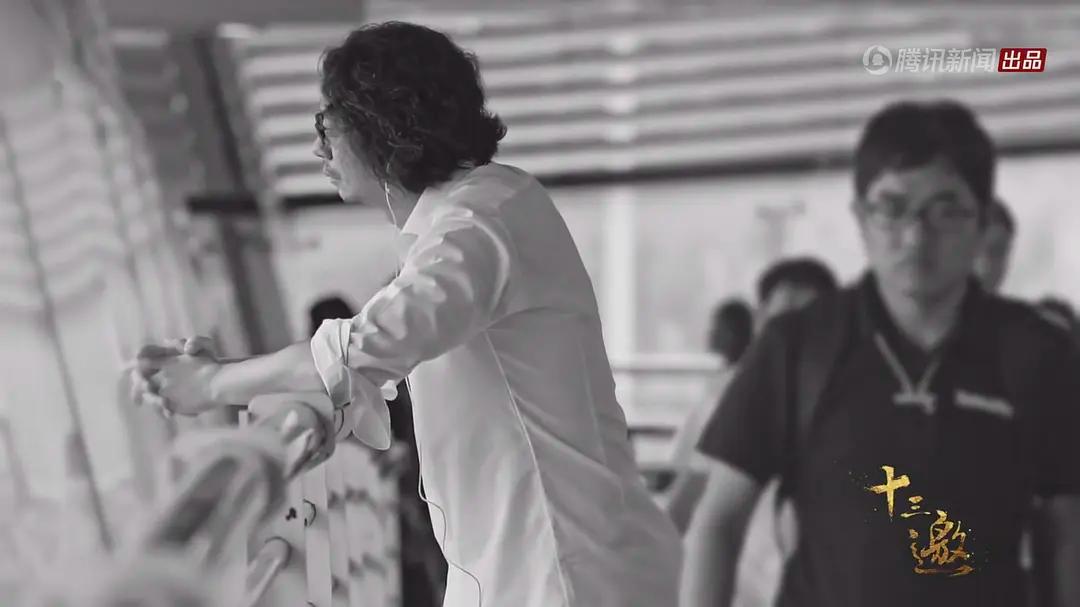 许知远吐槽最后一句,许知远说比你们所有人都有活力