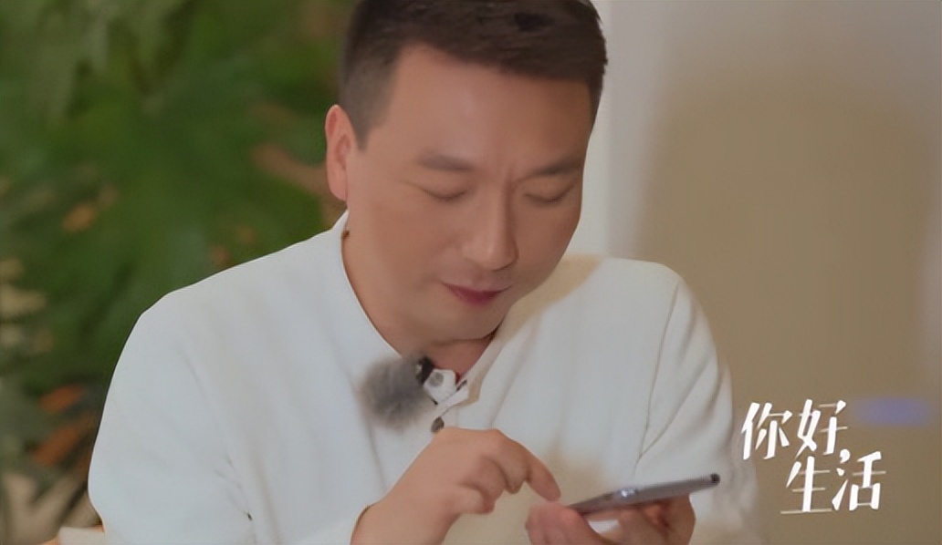 李梓萌康辉董卿朱军,朱军董卿鞠萍康辉李梓萌