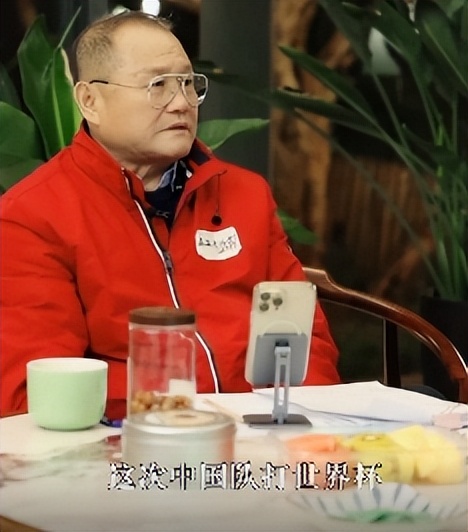 中国足球名宿评价李铁,归化球员为何不能踢世界杯