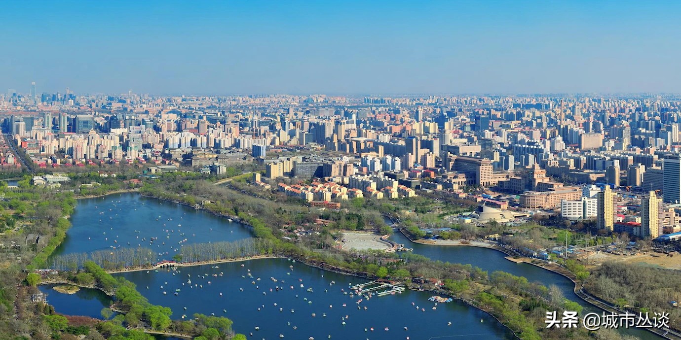 北京城俯瞰图的历史变化,看北京城全景的位置