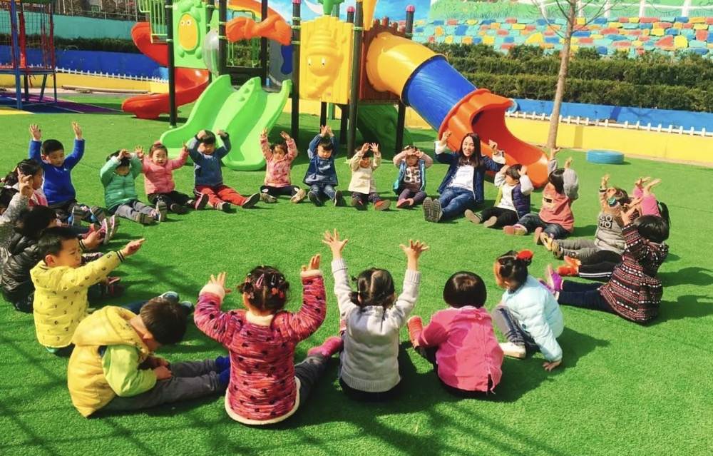 孩子不愿上幼儿园妙招视频,小朋友不愿上幼儿园的原因