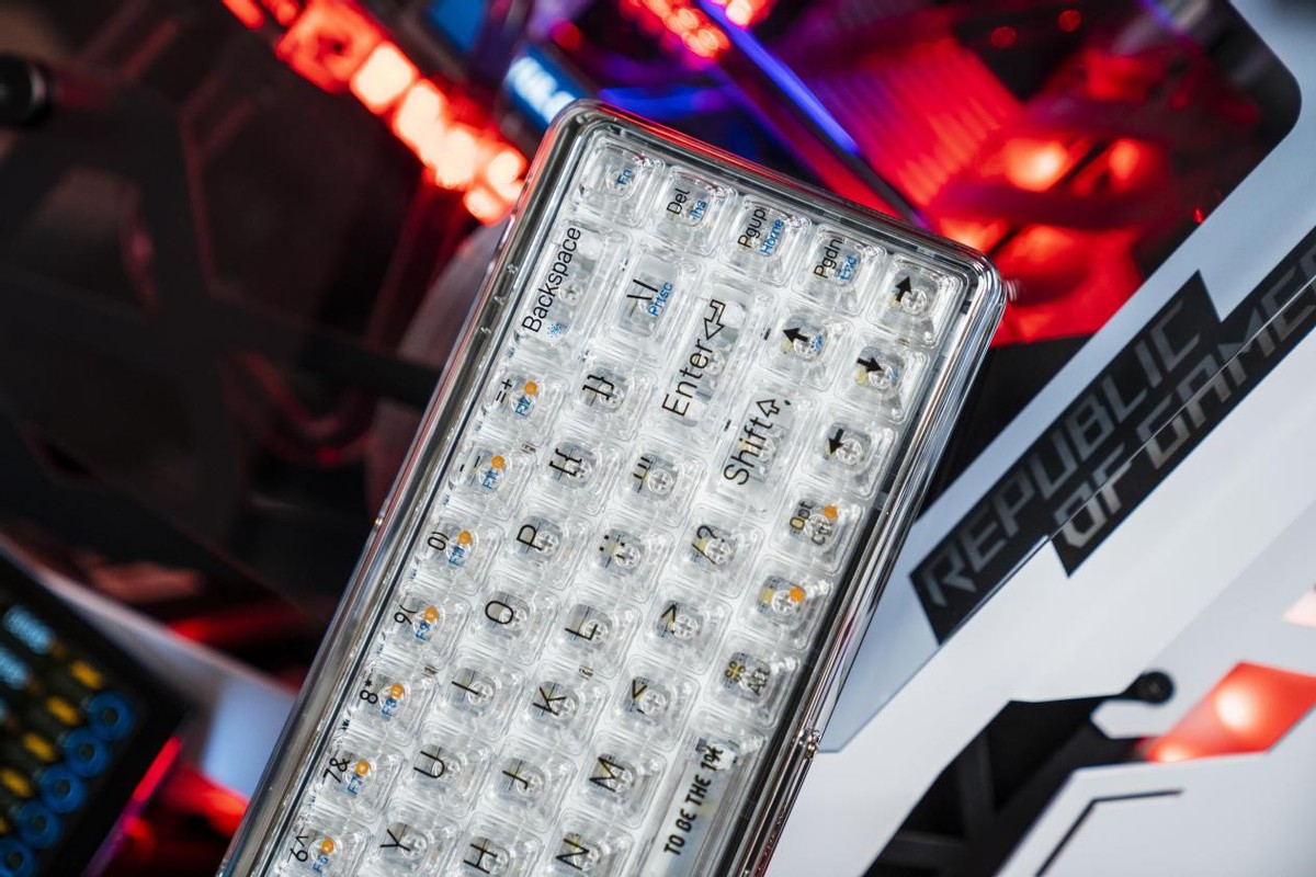 洛斐蓝牙键盘青轴,洛斐蓝牙机械键盘测评