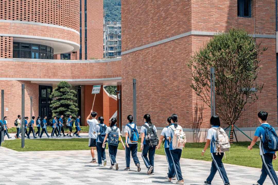 深圳一家长建言深圳实验学校扩招，网友：深圳中学的教训还不够？