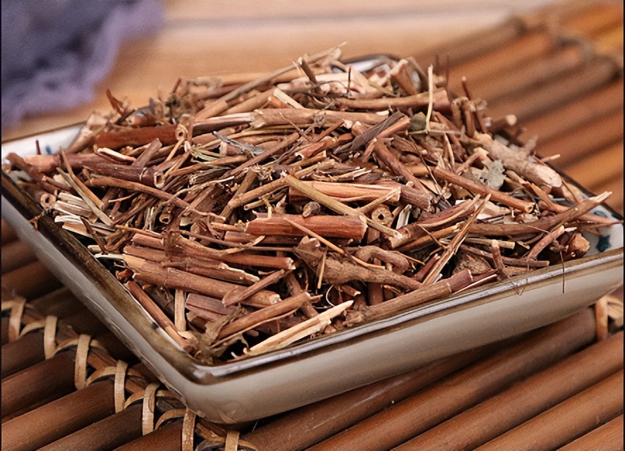 腰酸软无力中医辨证,中医认为阳痿不举是什么原因