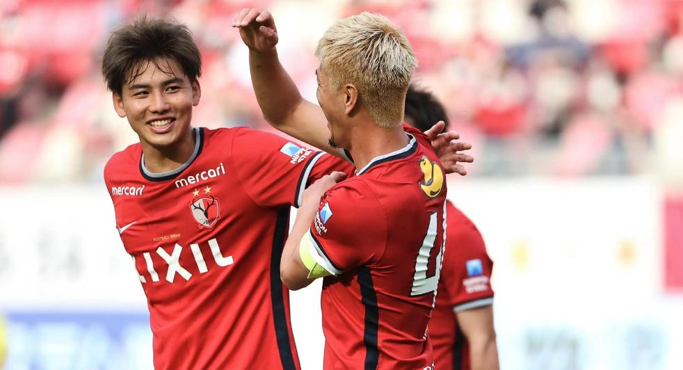 鸟栖沙岩vs鹿岛鹿角是单关吗,鸟栖沙岩vs鹿岛鹿角实时比分