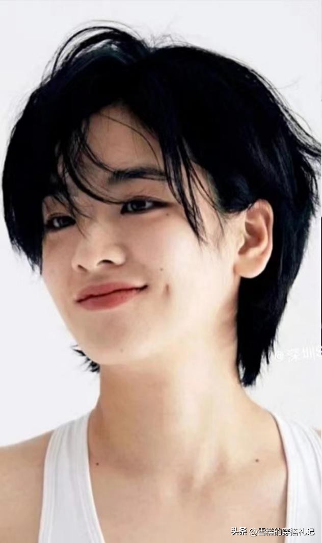 好减龄的齐耳短发轻盈灵动又气质,好看又洋气的女生齐耳短发