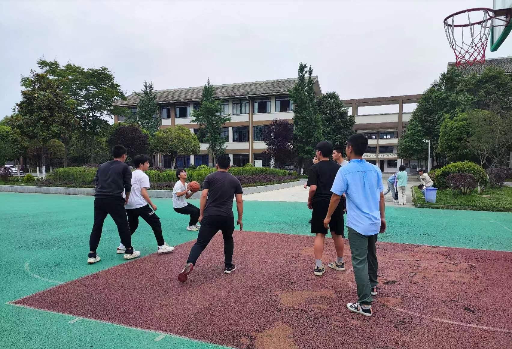 特色体育，绽放青春——彭州市太清博世学校体育走班制教学