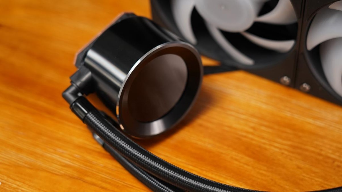 锐龙55600x游戏本,锐龙55600g可以玩什么游戏