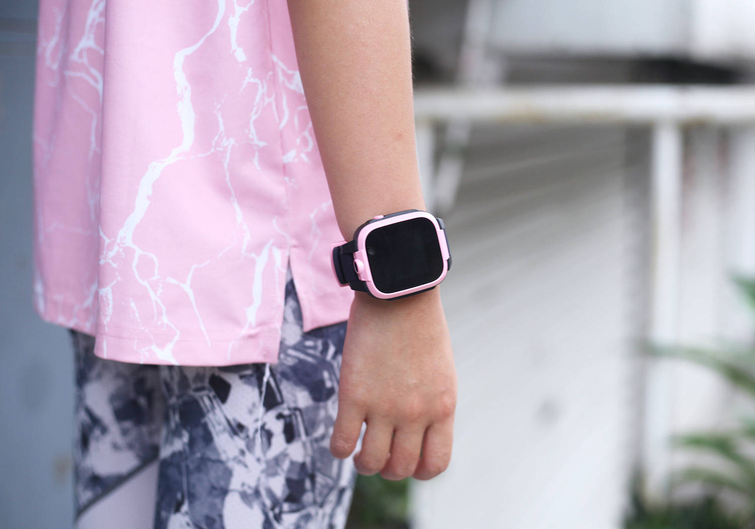 带小朋友去买小天才儿童电话手表,小寻3儿童电话手表测评