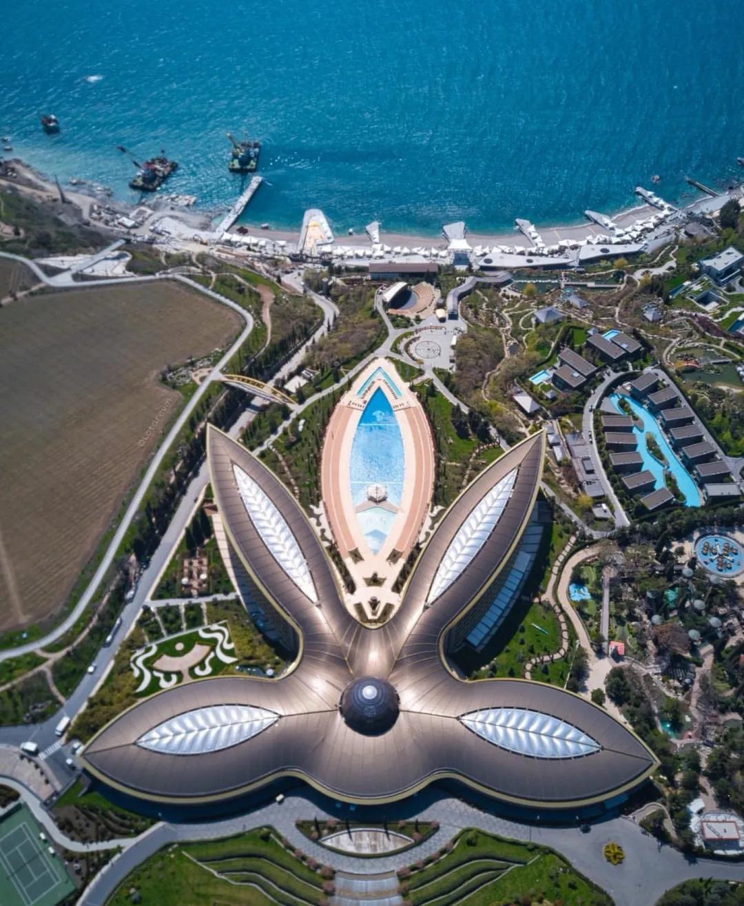 俄罗斯怎么控制克里米亚,克里米亚怎么被俄罗斯控制