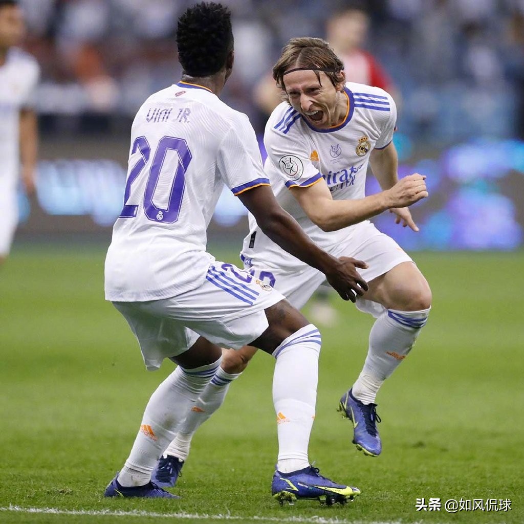 2-0，终于夺冠！西甲豪门太狠了，52%控球+轰13脚，打服卫冕冠军