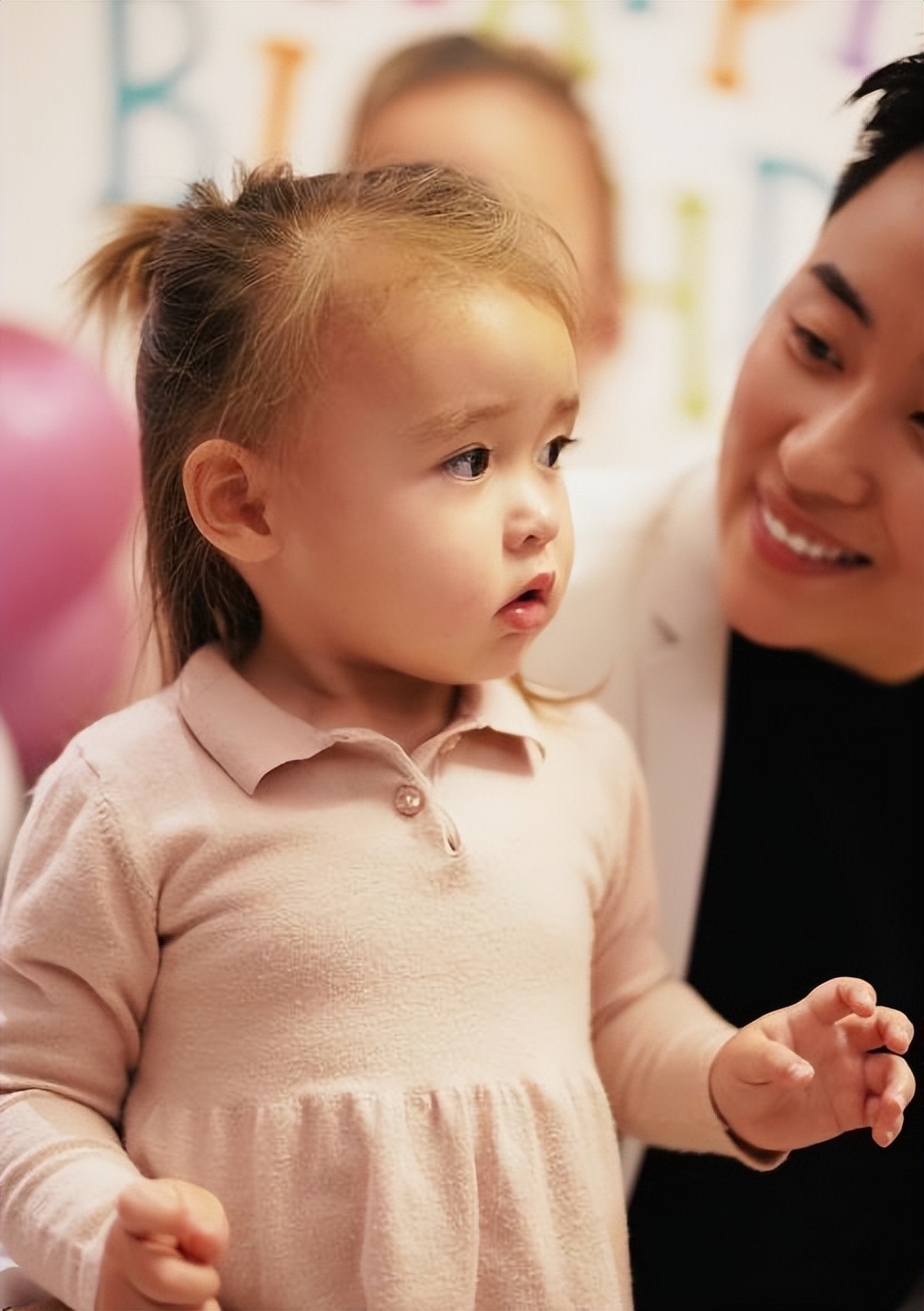 女老板花50万做试管婴儿,29岁单身女老板海外花50万买金子