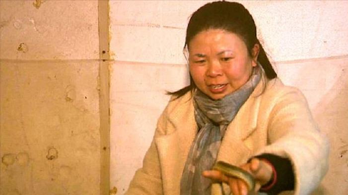 女子养蛇致富案例,广西女子投资几百万养毒蛇