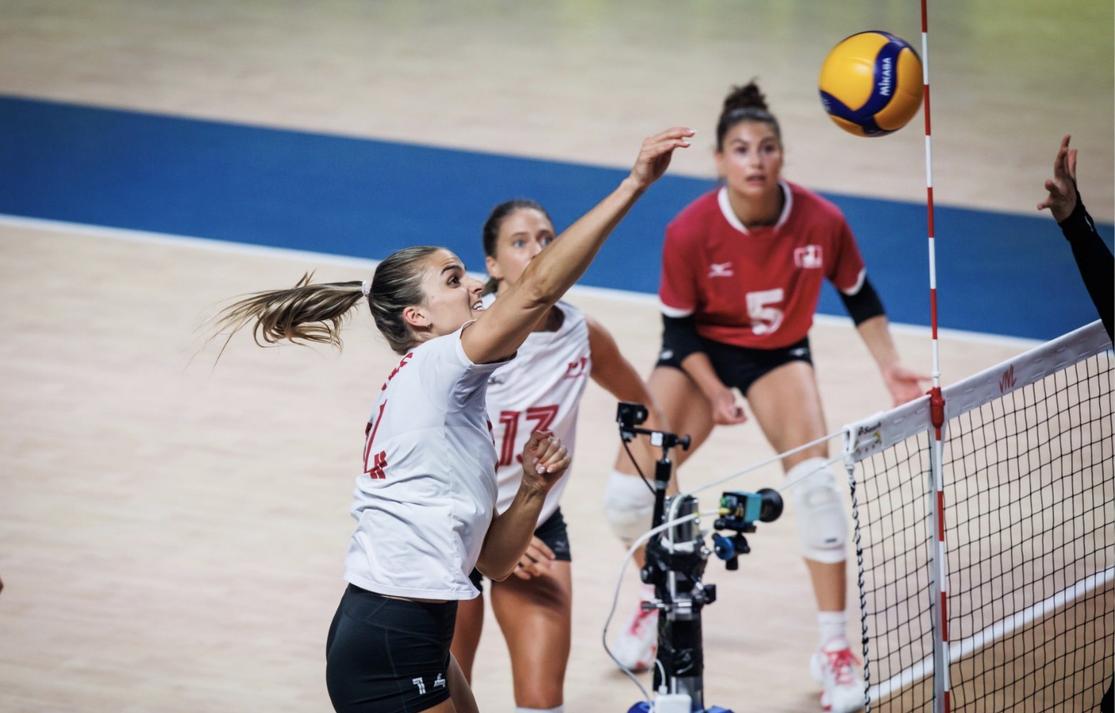 中国女排世联赛最新赛程,中国女排世联赛积分排名榜