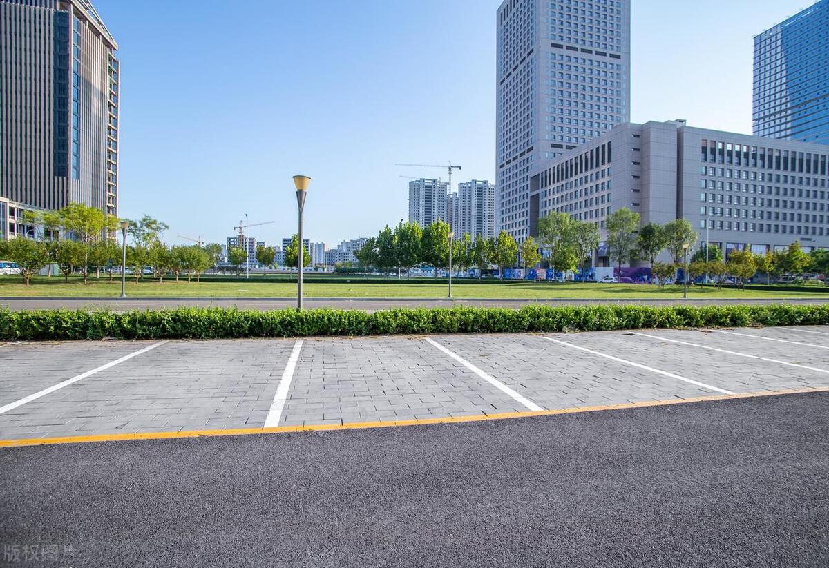 如闪电般归来尼采,如闪电一般归来