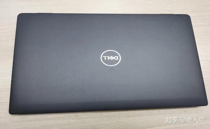 戴尔latitude和xps选哪个,戴尔latitude和surface哪个好