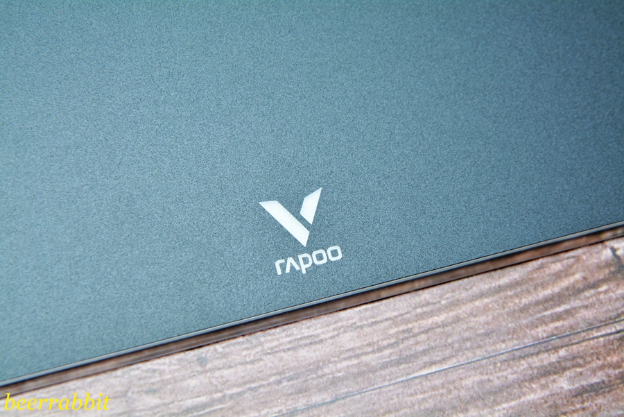 雷柏v10rgb鼠标垫中间凸起,雷柏v10rgb无线充电鼠标垫拆解