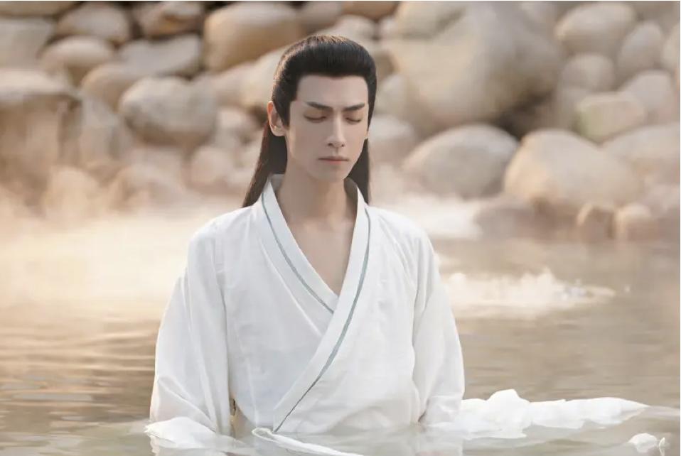 胡茬男口红,胡茬男星