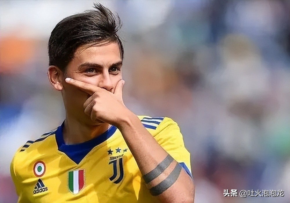 足球进球庆祝动作集锦,那些精彩进球瞬间足球