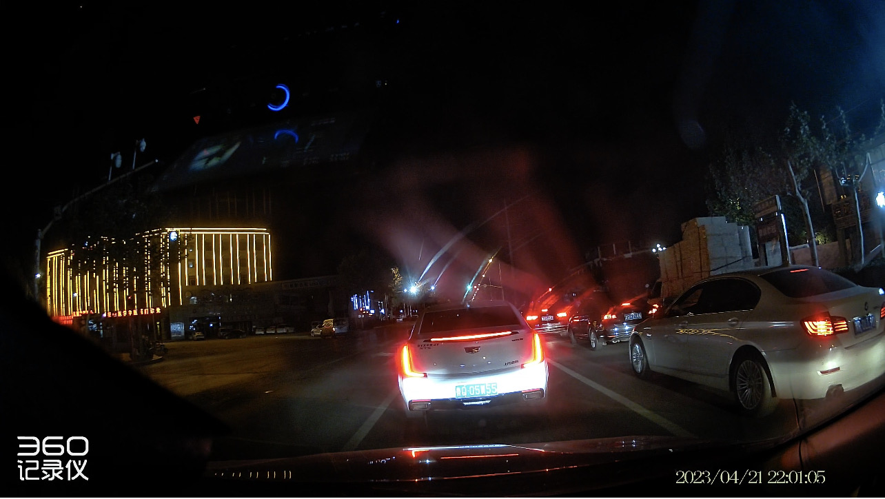 360行车记录仪k580有些什么功能,360行车记录仪k580和g300哪个好