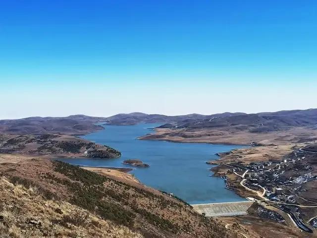 马上放暑假了，打算去哪里玩：昭通大山包