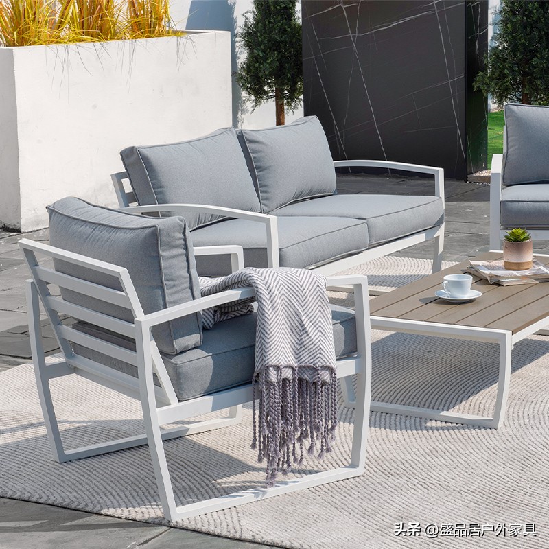 中式庭院沙发,户外庭院桌椅推荐哪款好一点