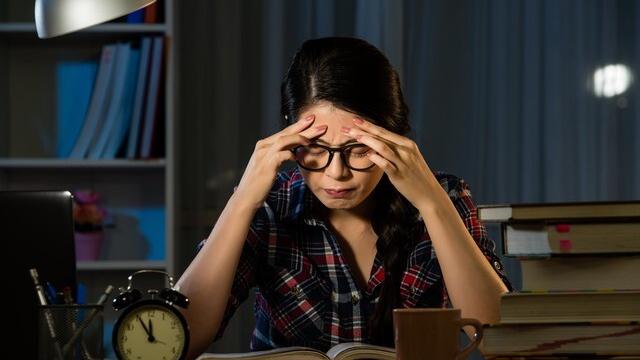 八岁女孩儿被附身,八岁小女孩鬼魂附体的秘密