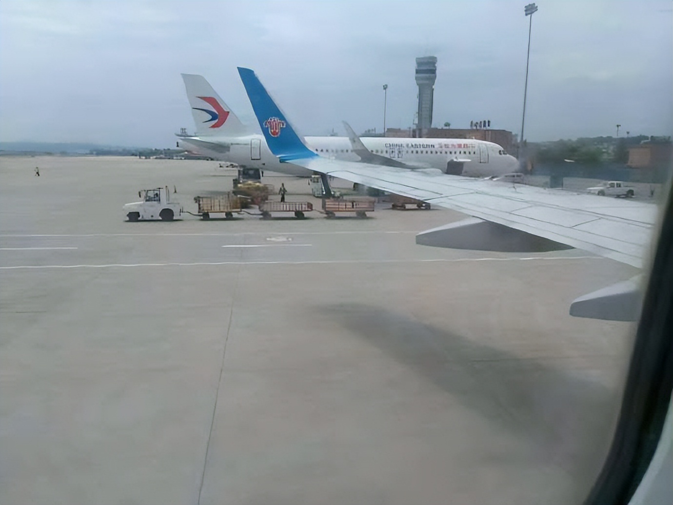 六千里路父与子，一路风尘一路歌---乌鲁木齐到成都骑行日记