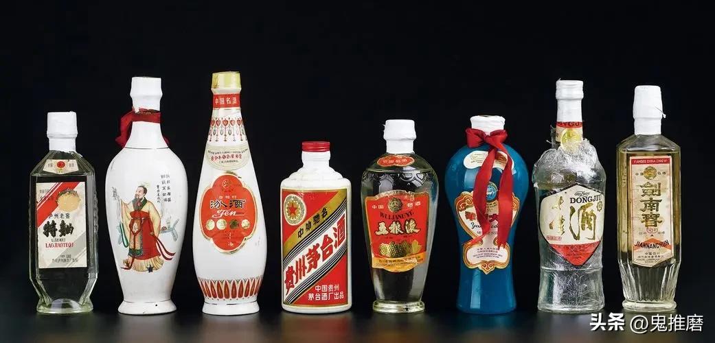 白酒的十二种香型有哪些,中国十二种香型酒有哪些品牌