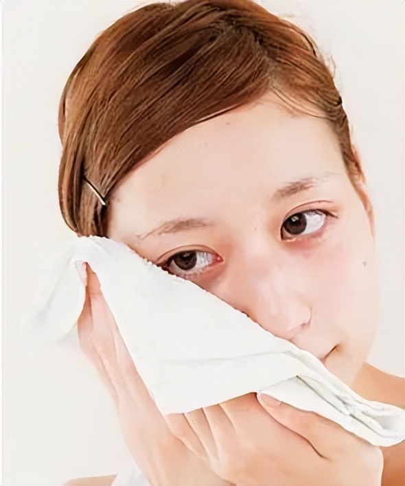 修复皮肤屏障角鲨烷推荐油皮,角鲨烷护肤界的万金油